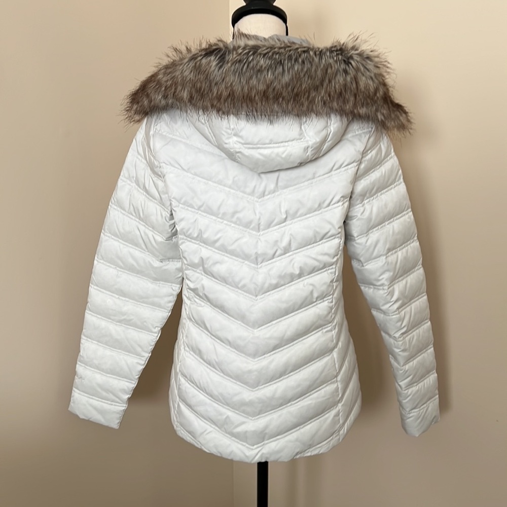 Down Jacket - Picture 2 of 5